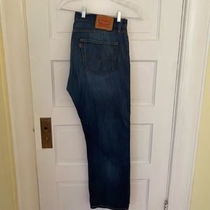 Men’s Levi’s jeans